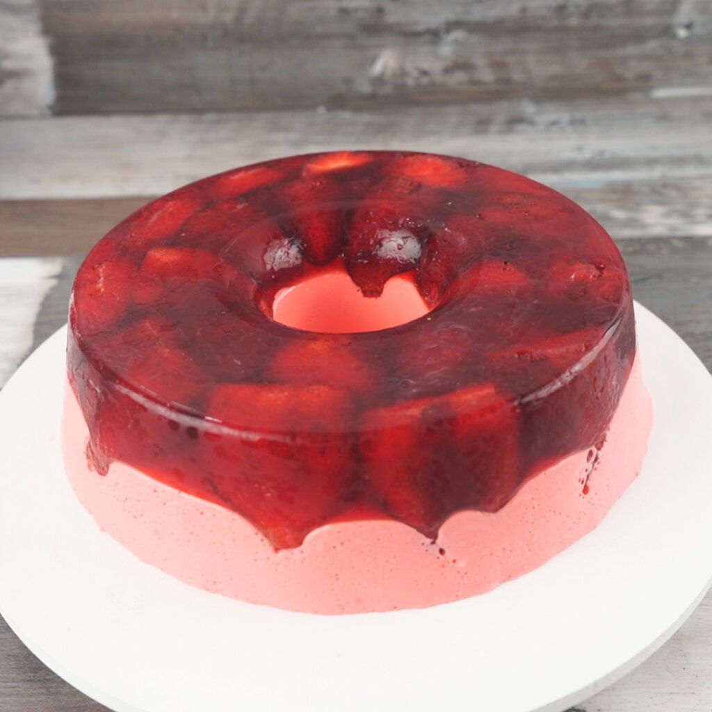 Gelatina de Morango com Creme de Leite, Fácil, Rápido e Delicioso