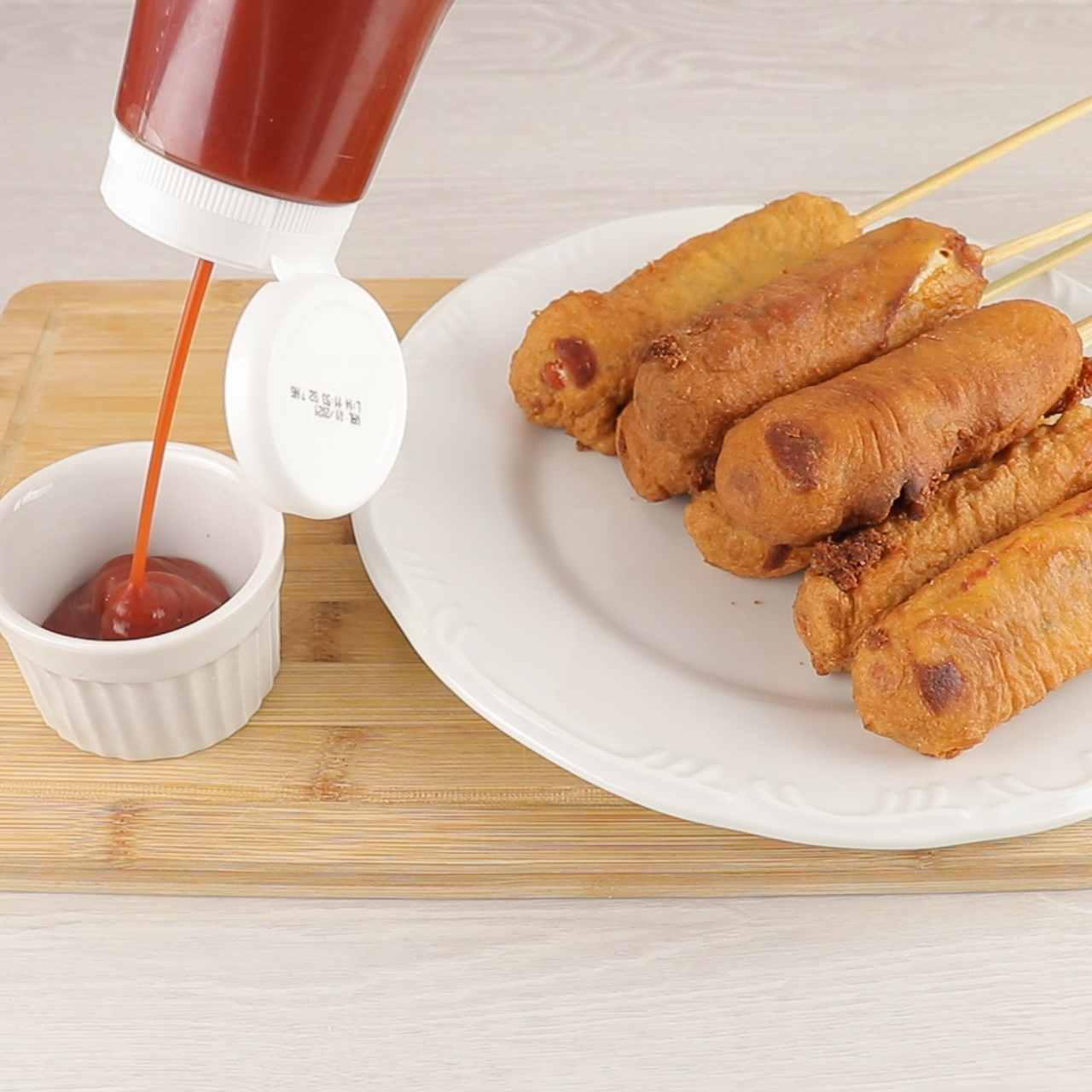 Espetinho de Salsicha Mais Fácil do Mundo