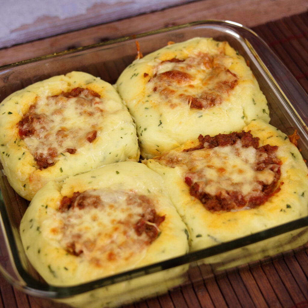 Purê de Batata Recheada com Carne Moída e Queijo