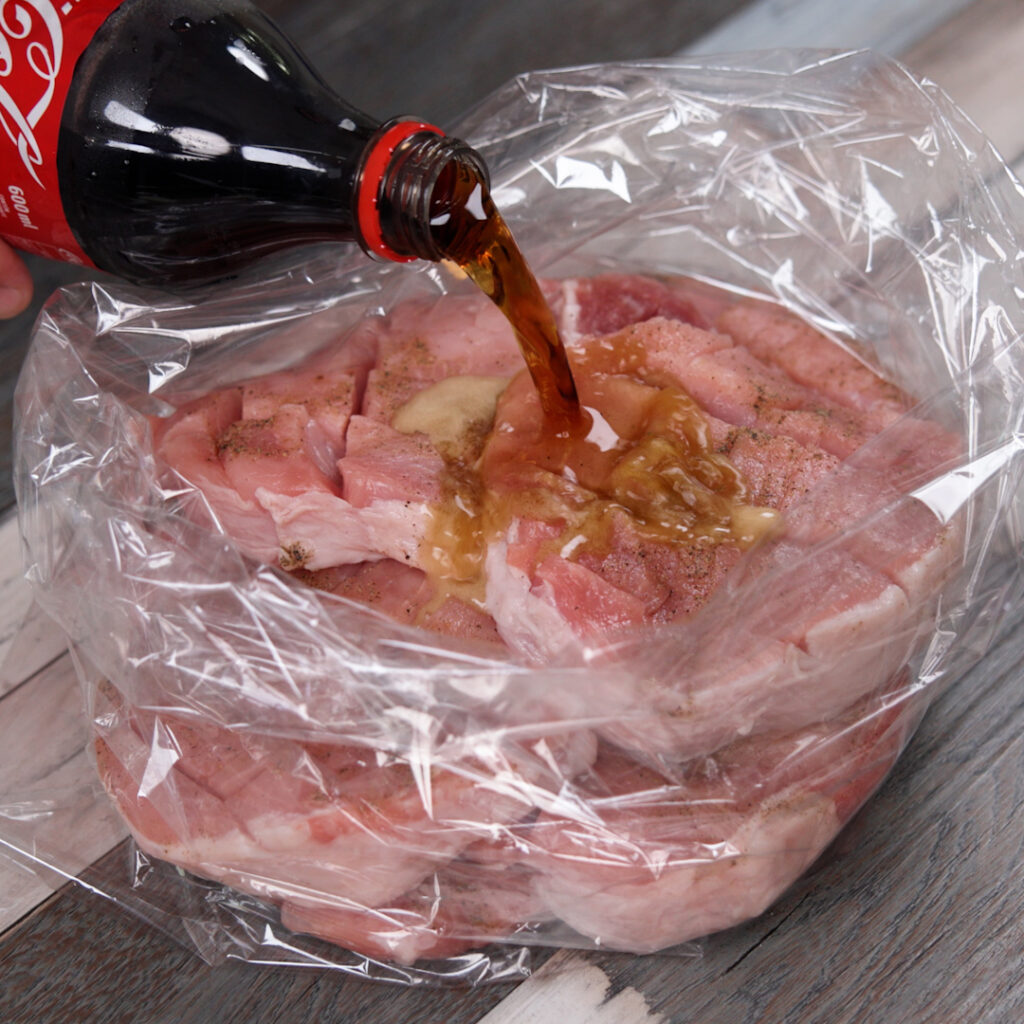 Joguei Coca-Cola na carne de porco, jantar pronto em 30 minutos!
