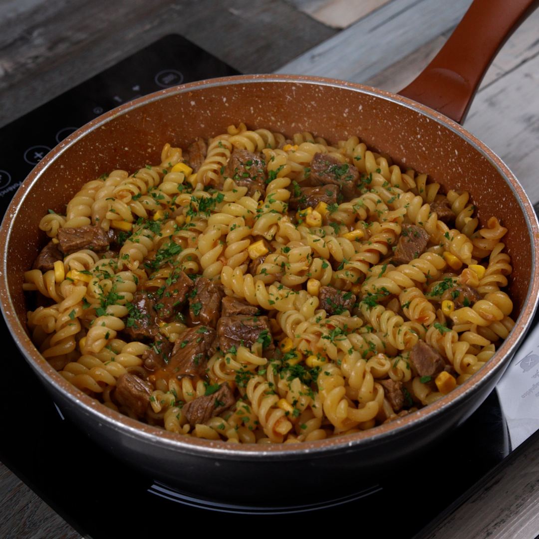 Macarrão com carne